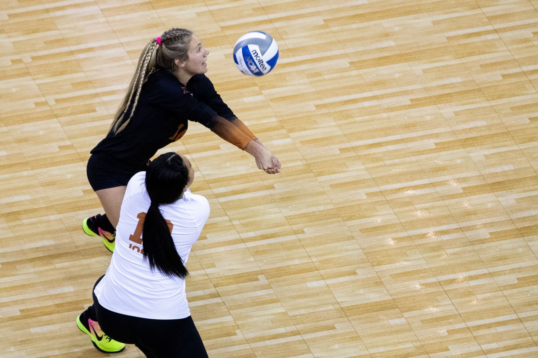 042021-owh-spo-nuvolley-ar45